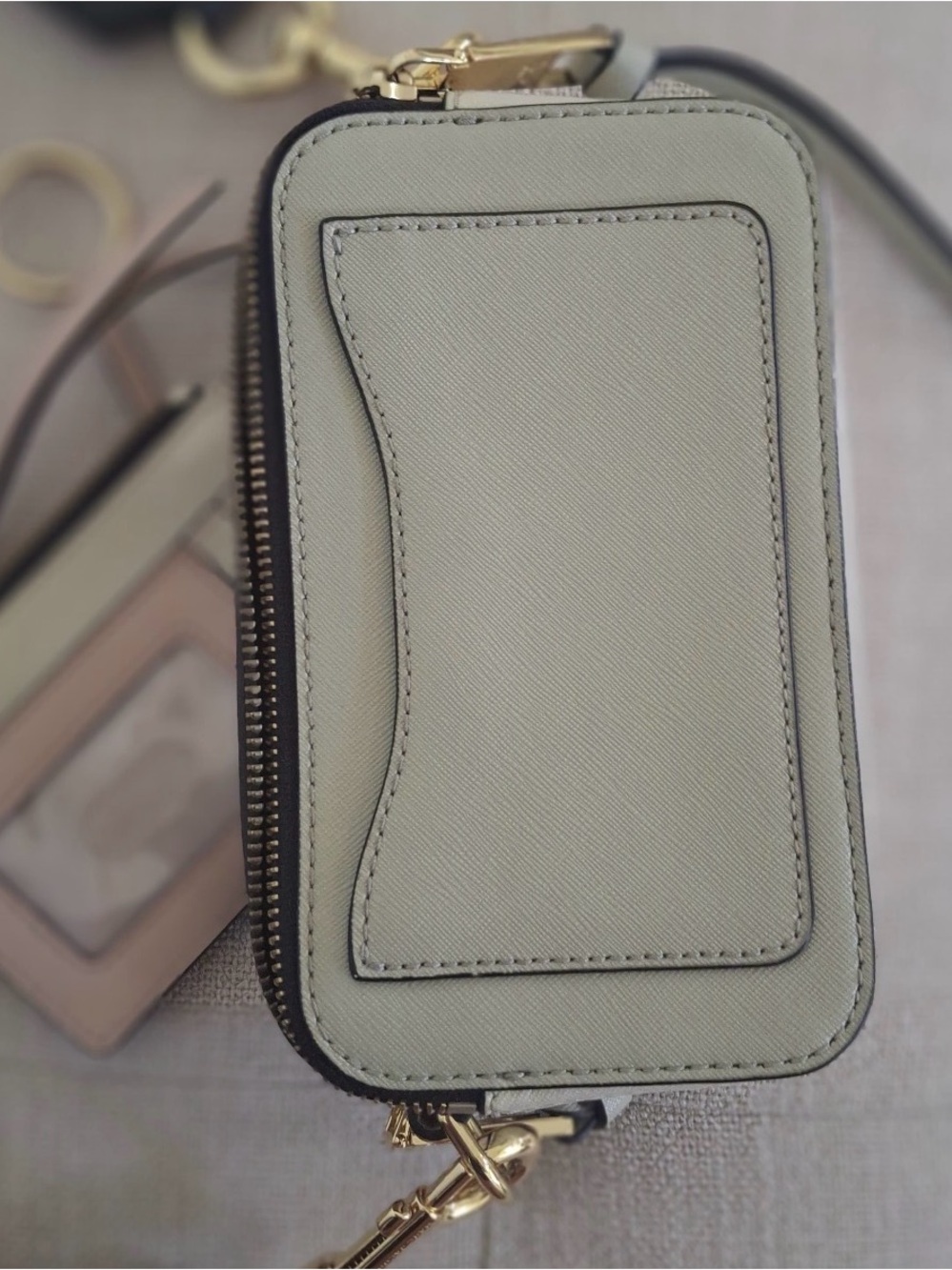 Marc Jacob’s snapshot bag and cardholder keychain - Picture 2 of 7